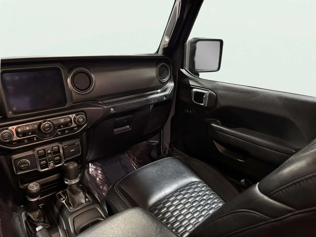 Used 2021 Sting-Gray Clearcoat Jeep Unlimited Sport S image 11