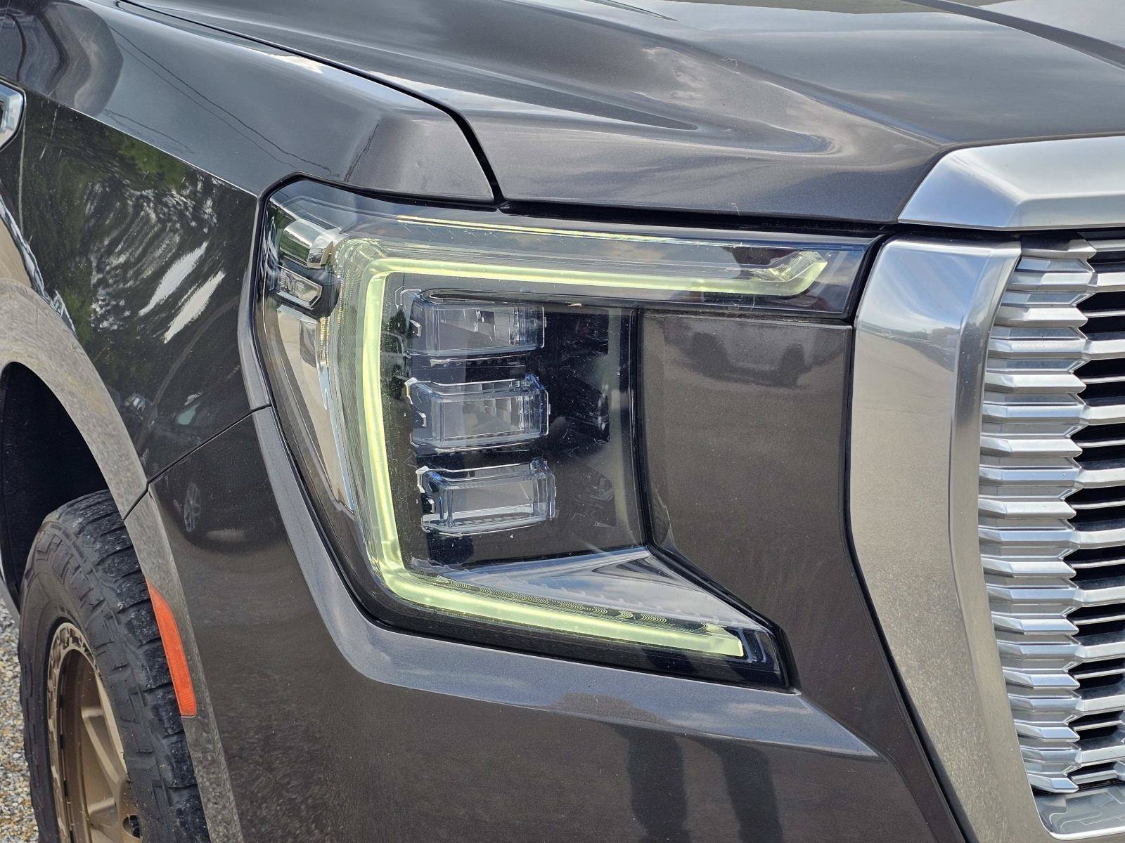 Used 2021 Smokey Quartz Metallic GMC Denali image 4