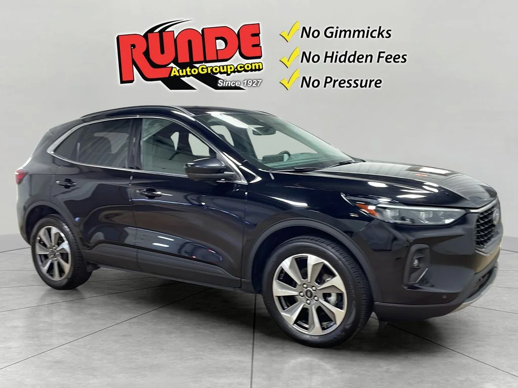 Used 2024 Agate Black Metallic Ford Platinum image 8