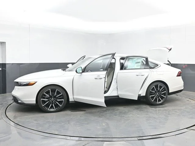New 2026 Platinum White Pearl Honda Touring Hybrid image 56