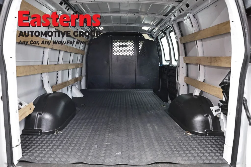 Used 2024 White GMC Work Van image 9