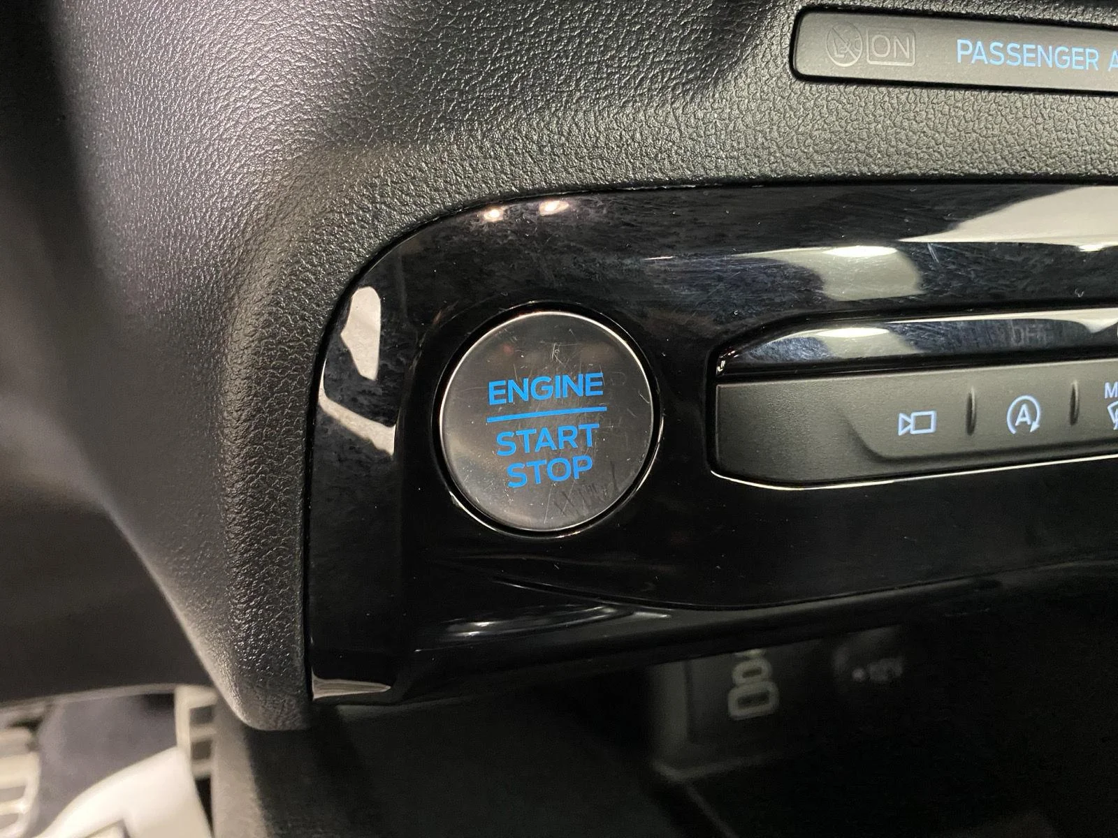 Used 2024 Agate Black Ford ST-Line Select image 14