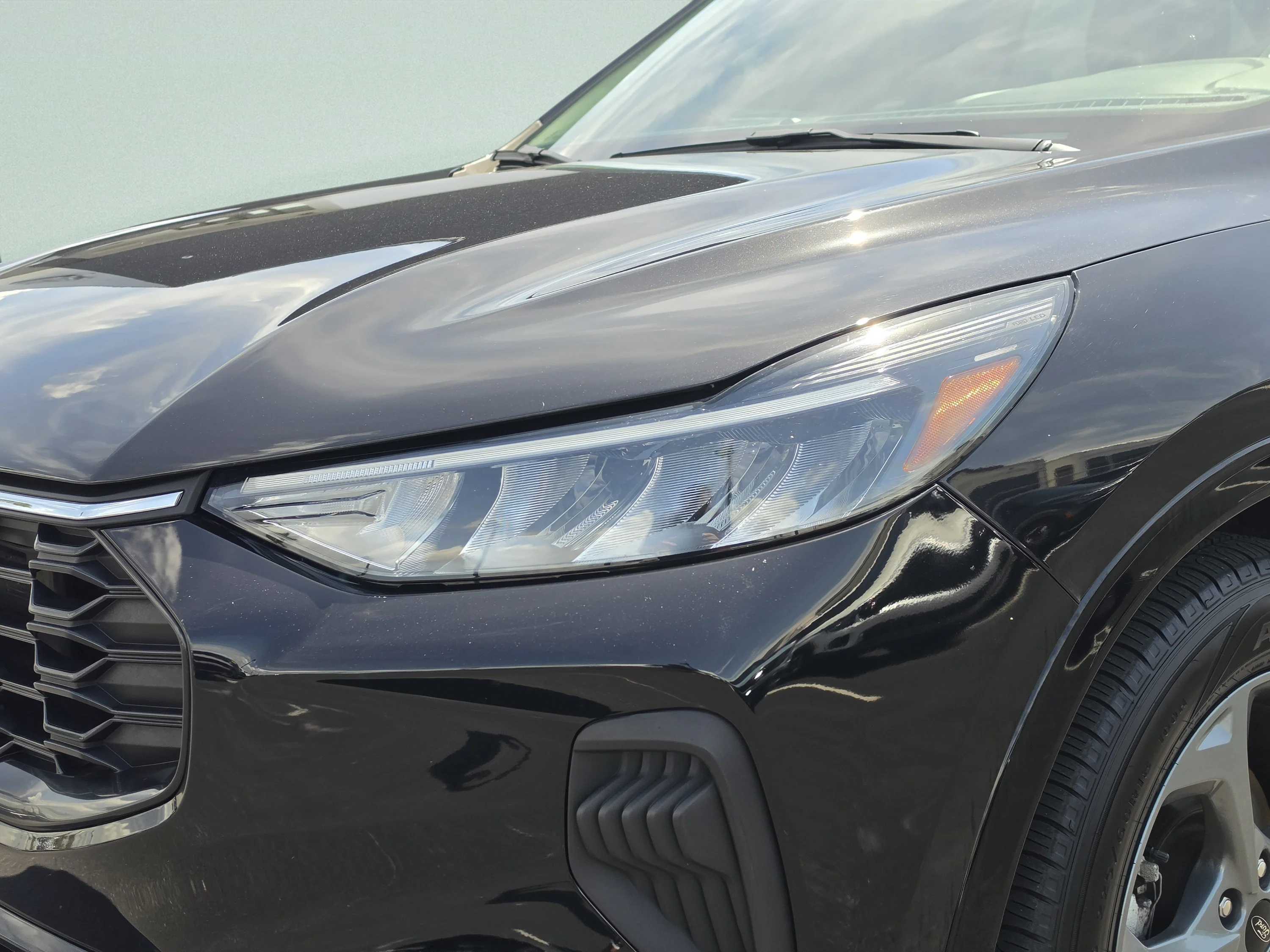 Used 2024 Black Metallic Ford ST-Line image 13