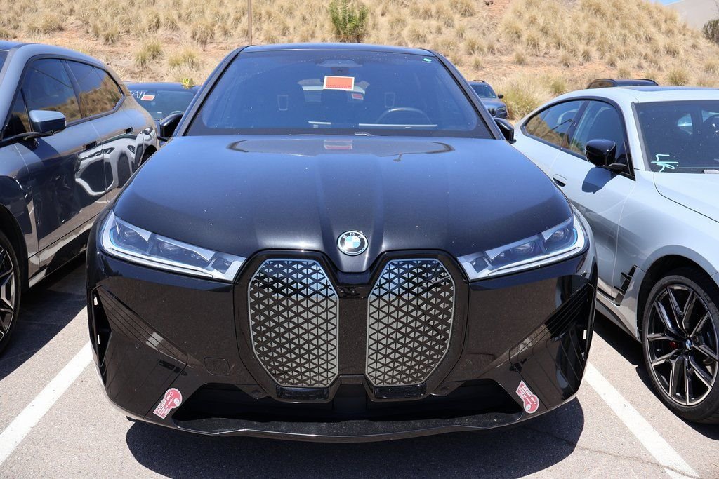 Certified Used 2024 Black Sapphire Metallic BMW xDrive50 image 2