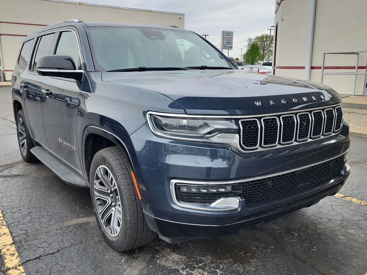 2023 Jeep Wagoneer Series I 4WD's photo