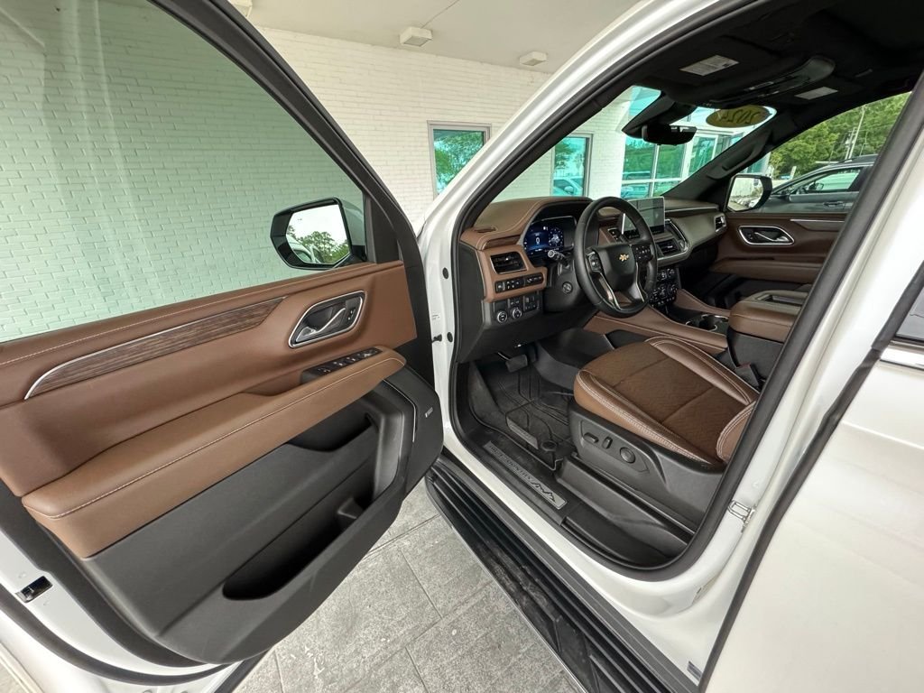 Used 2024 Beige Chevrolet High Country image 12