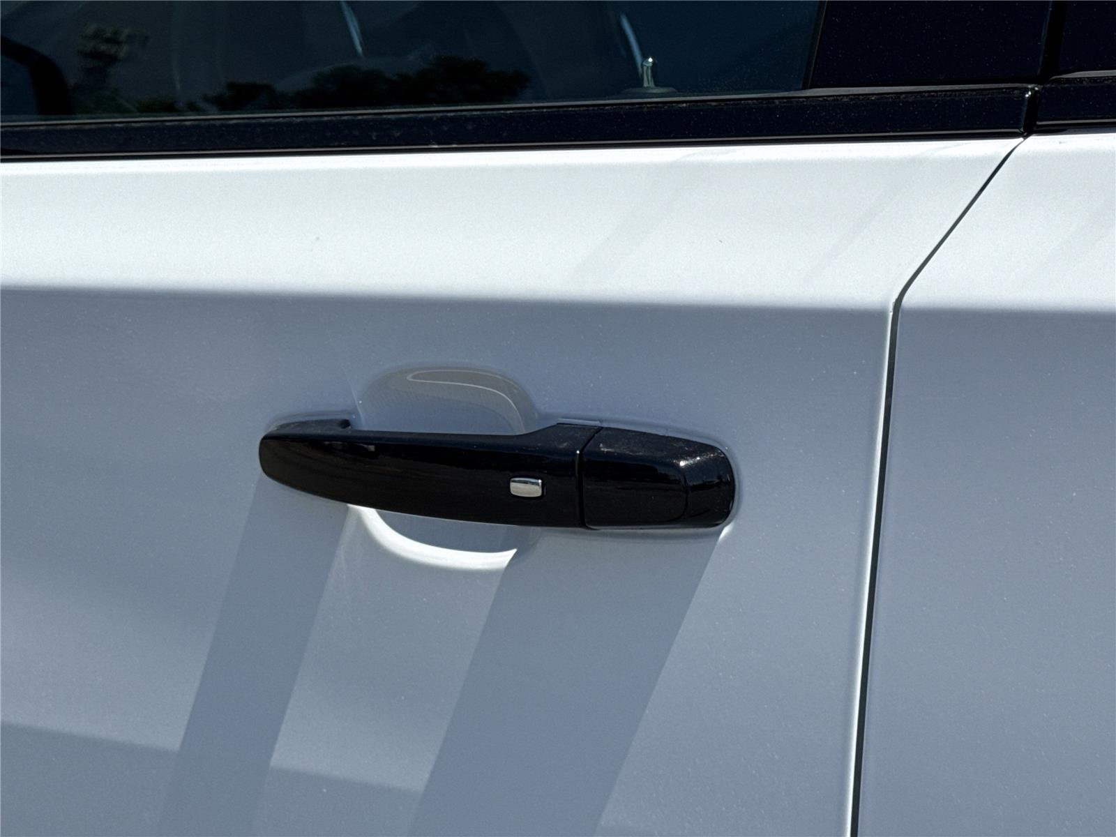 Used 2023 Summit White Chevrolet Premier image 37