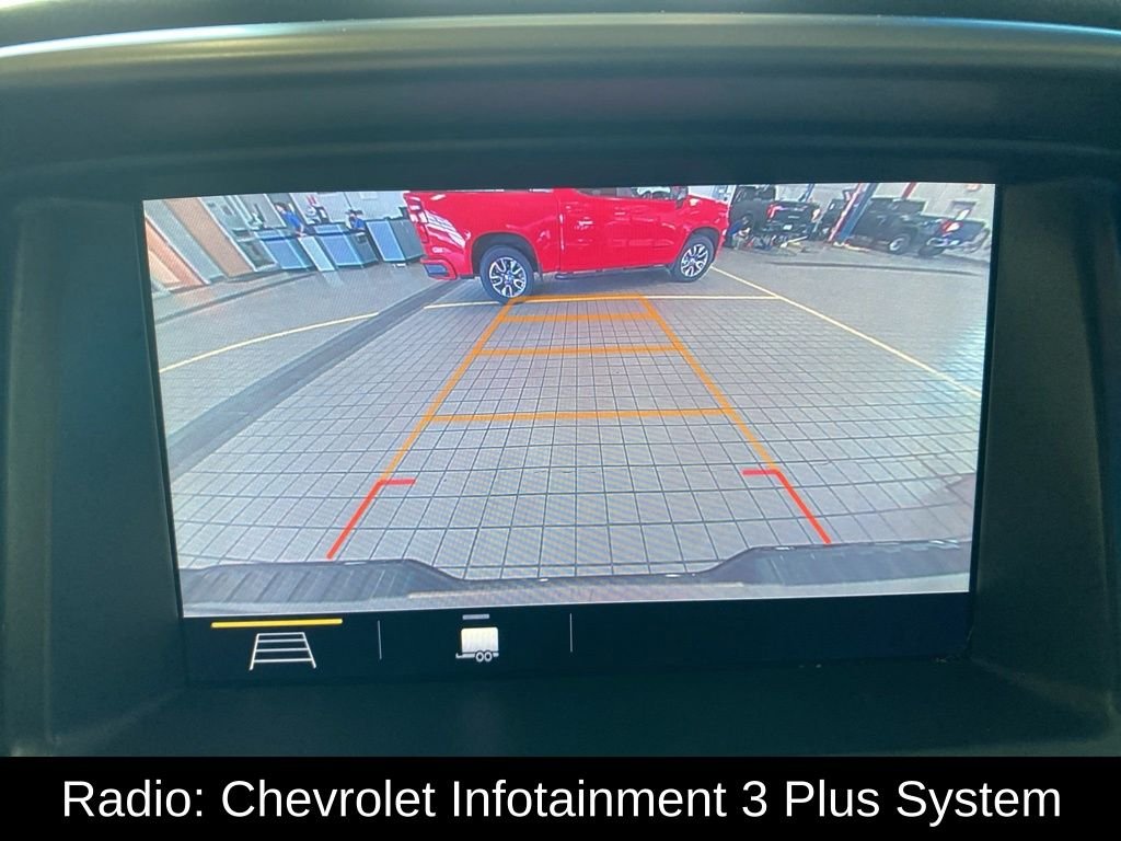 Used 2019 Black Chevrolet Z71 image 3