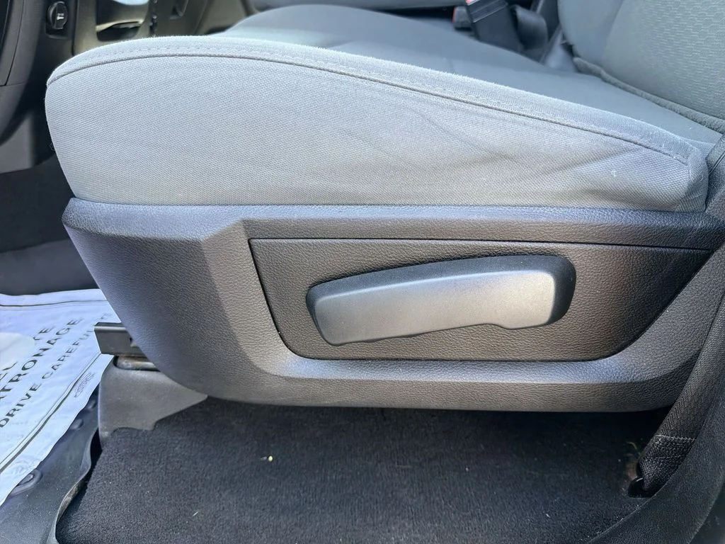 Used 2020 Gray Ram SLT image 18