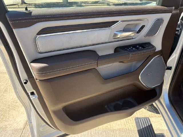 New 2027 Silver Zynith Exterior Paint RAM Laramie image 15