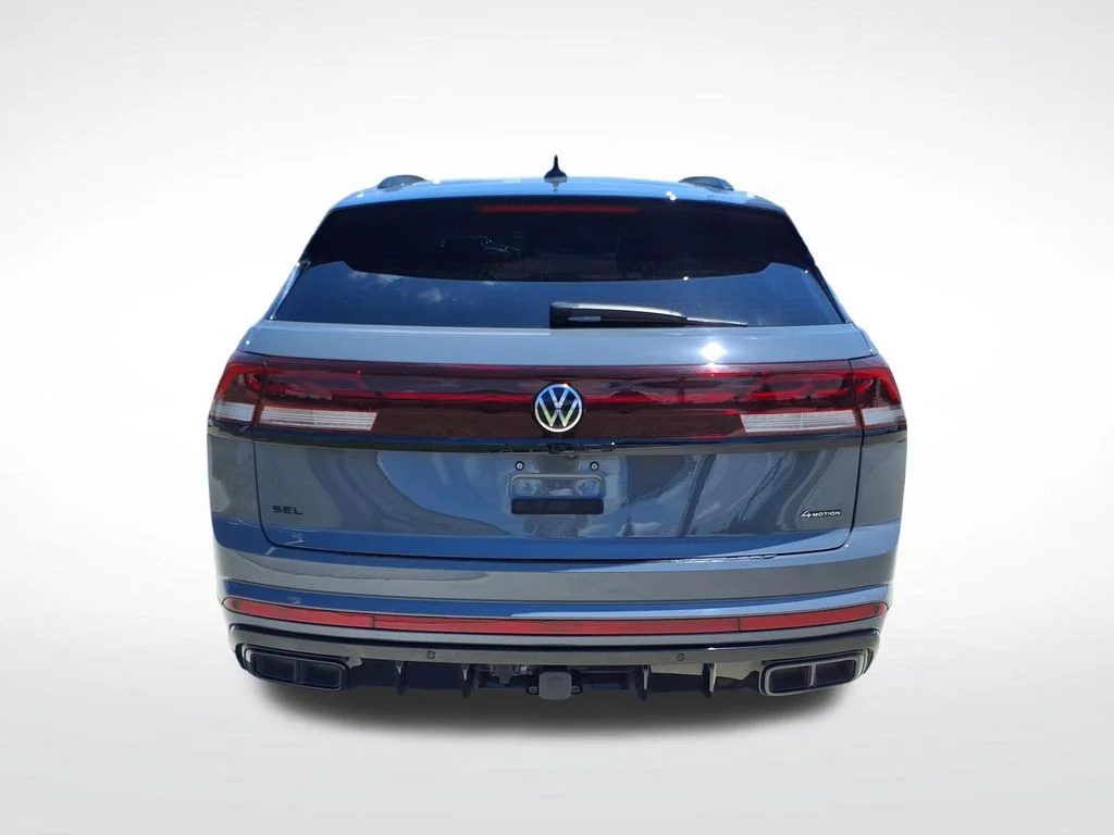 Used 2025  Volkswagen 2.0T SEL R-Line Black image 6