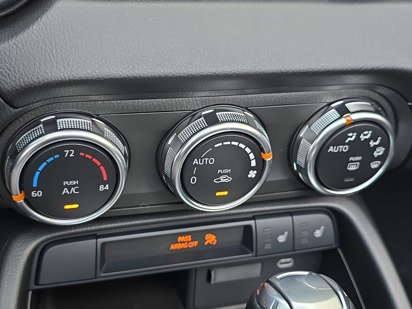 2025 Mazda MX-5 Miata Grand Touring - Photo 19