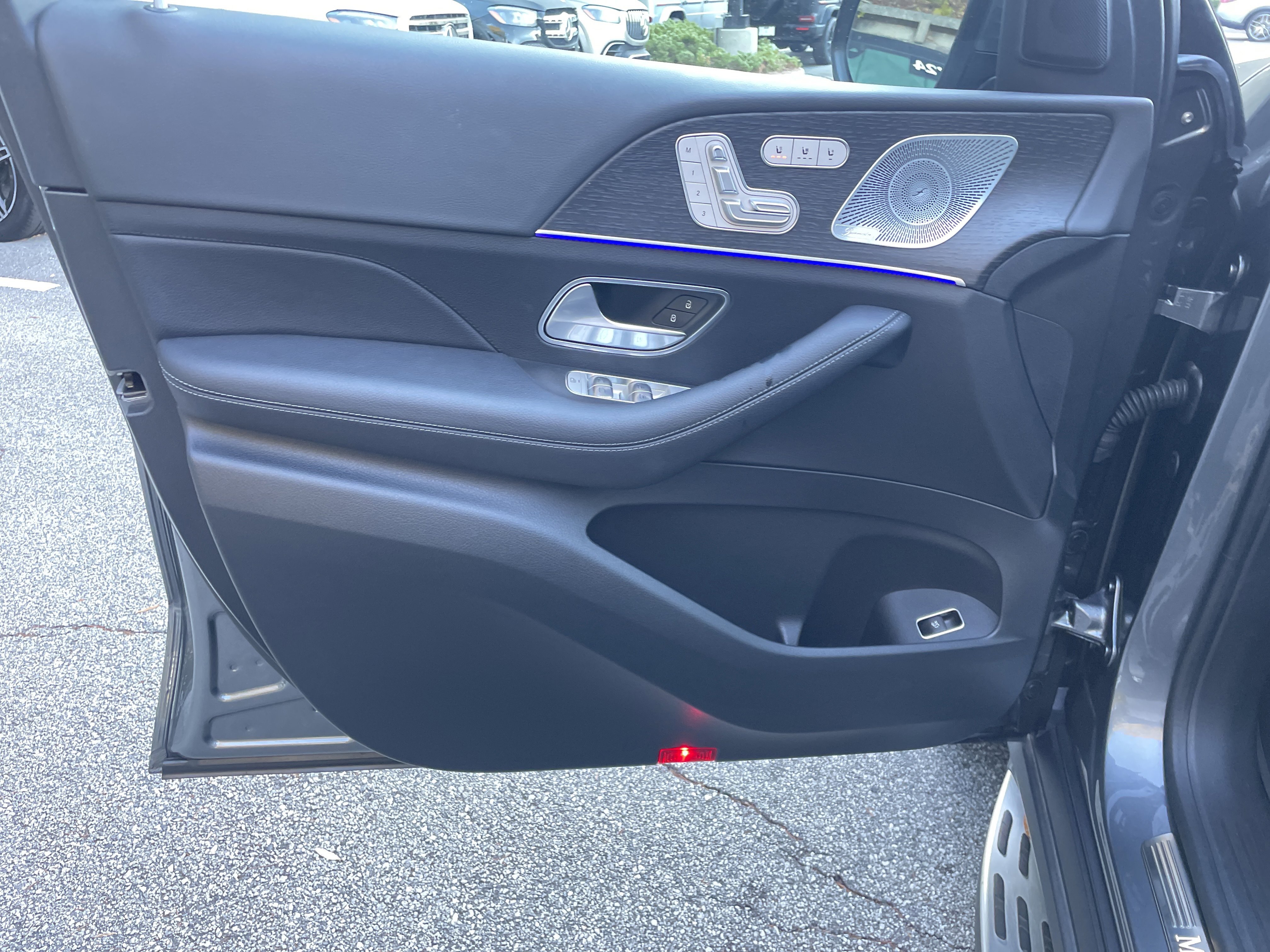 2025 Mercedes-Benz GLS Base - Photo 18