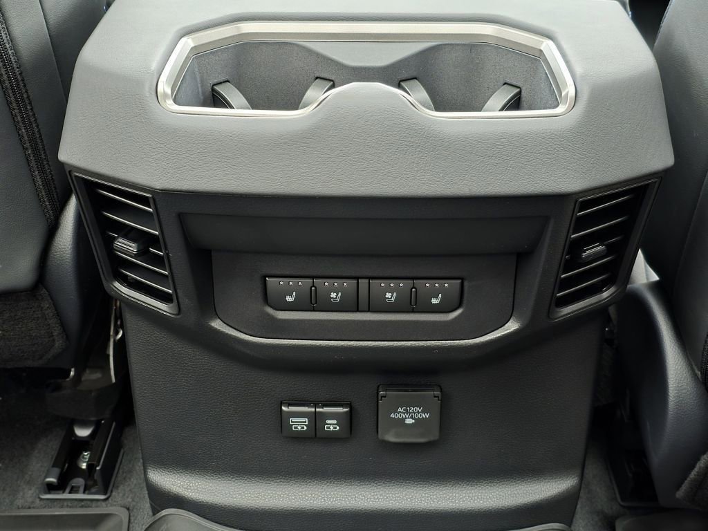2026 Toyota Tundra Platinum - Photo 35