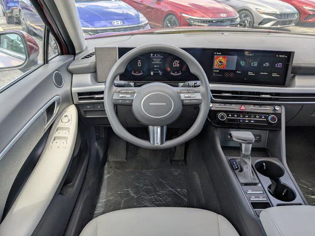 2025 Hyundai Sonata SE - Photo 43