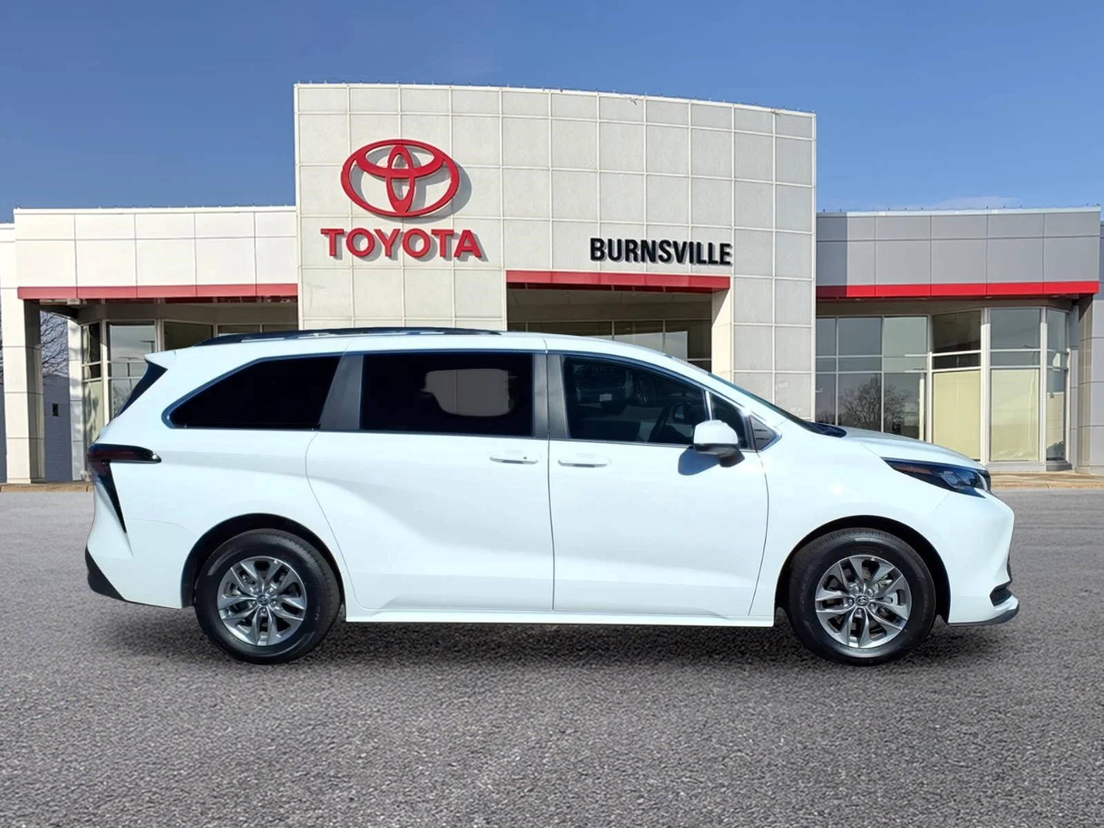 Certified 2026 Toyota Sienna LE with VIN 5TDKRKEC1TS291011 for sale in Burnsville, Minnesota