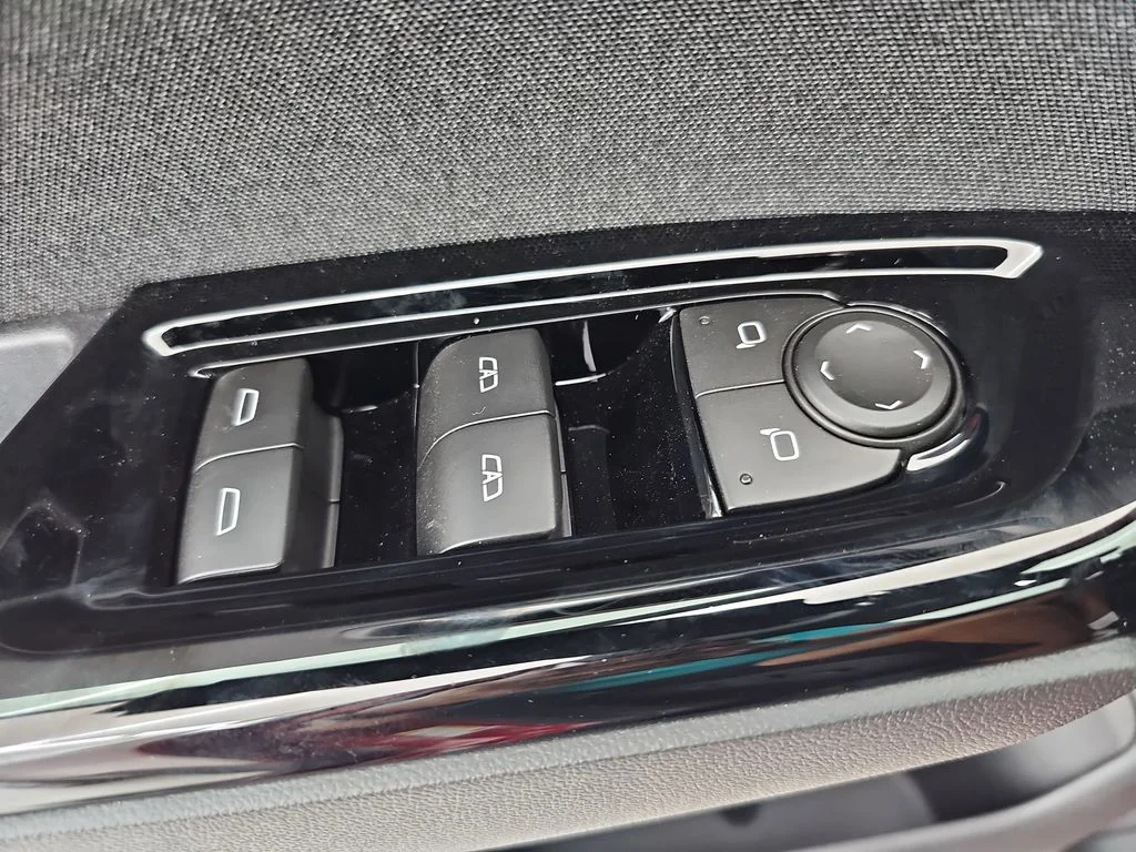 2026 Honda Prologue EX - Photo 33