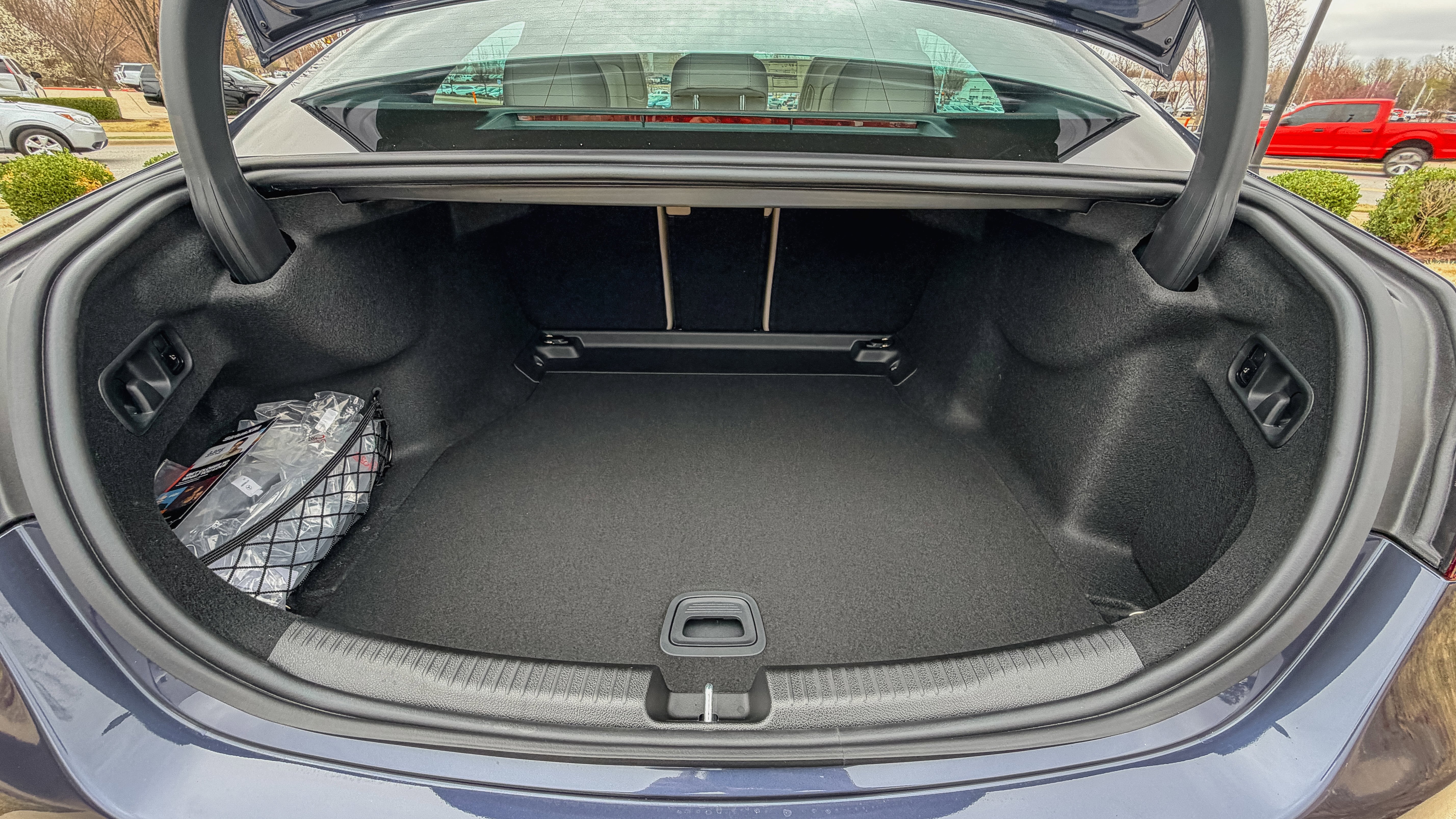 New 2026 Twilight Blue Metallic Mercedes-Benz C 300 image 28