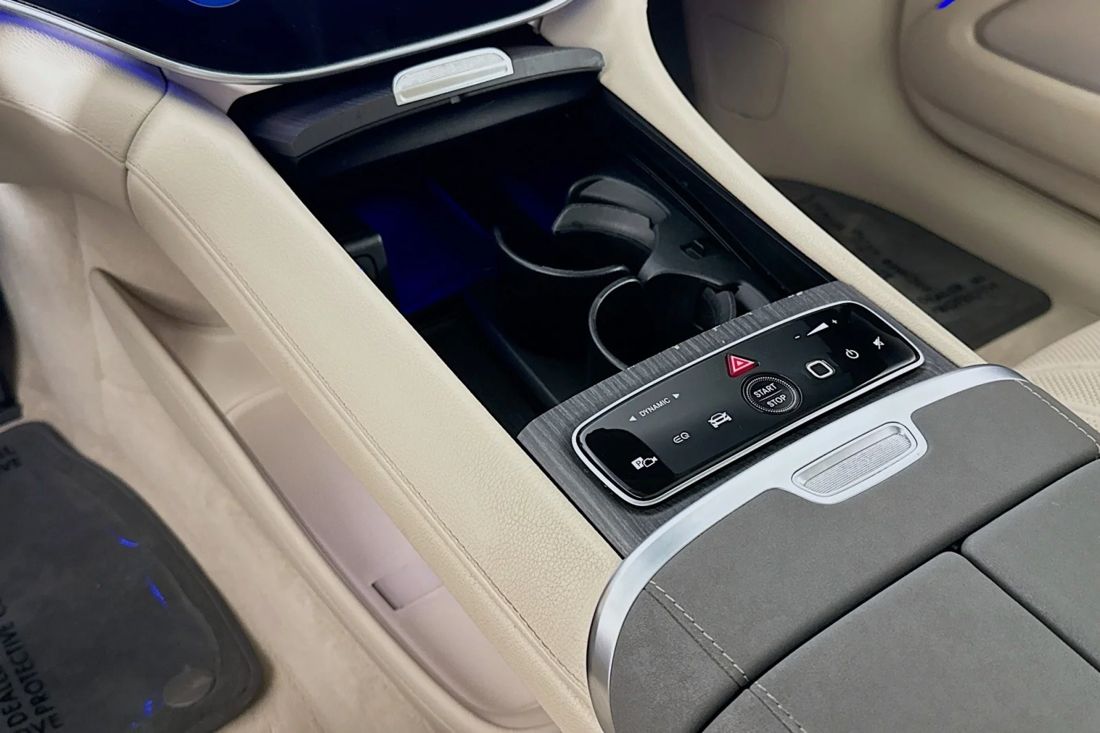 Used 2023 Obsidian Black Metallic Mercedes-Benz 580 image 5