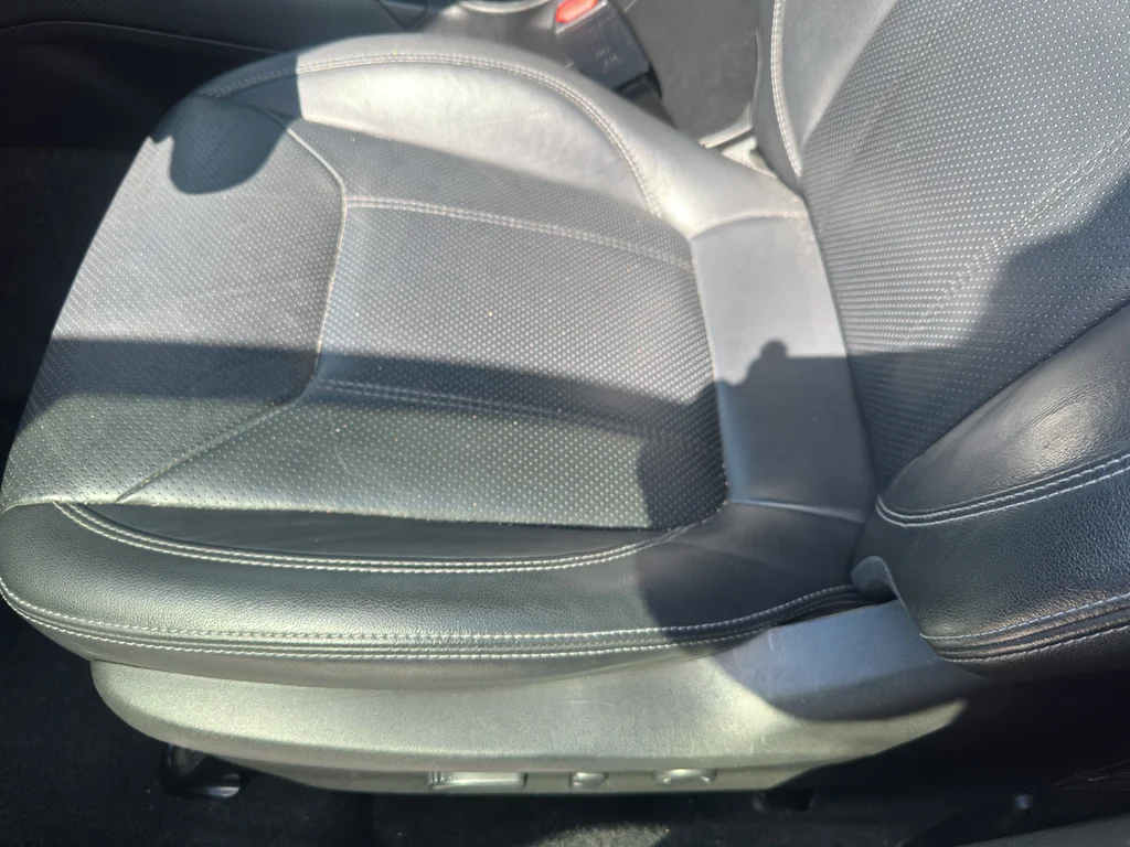 Used 2019 Dark Gray Metallic Subaru Limited image 5