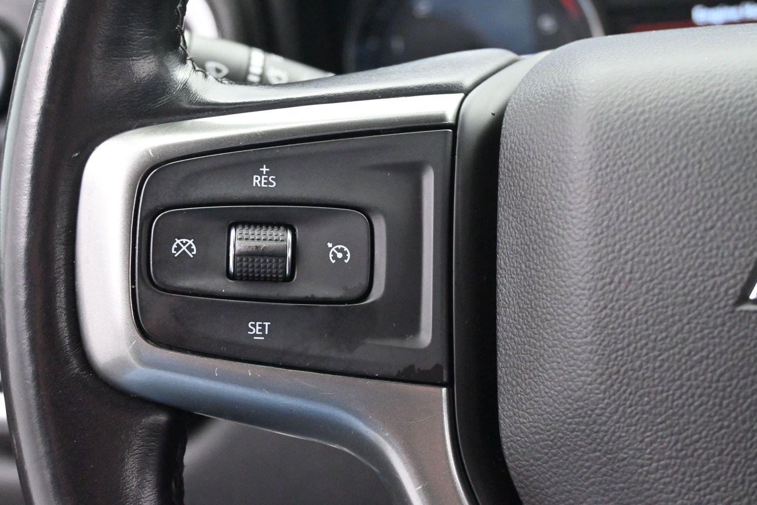 Used 2022 Summit White Chevrolet LT image 17