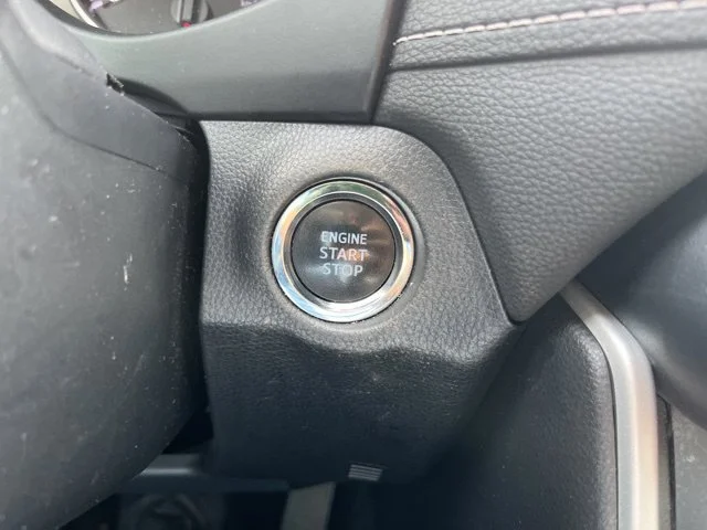 Used 2020 Gray Toyota XLE image 18