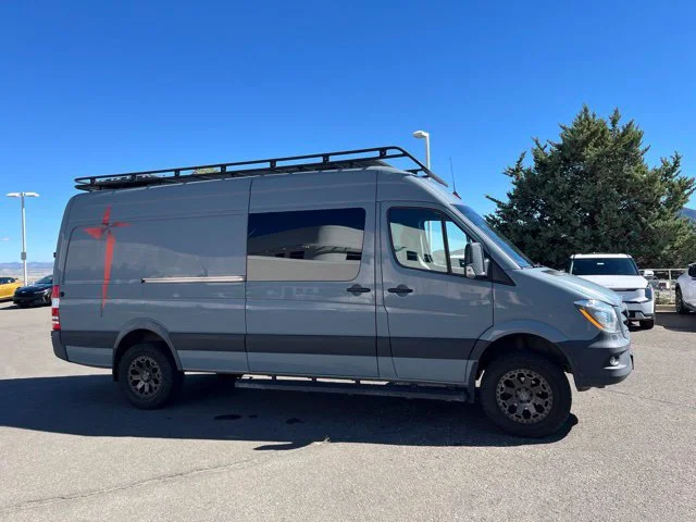 Used 2017 Gray Mercedes-Benz Cargo 170 WB image 5