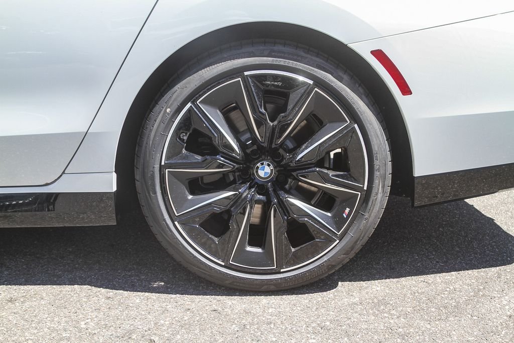 New 2026 Alpine White BMW 740i image 8