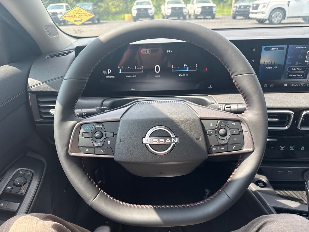 New 2026 Atlantic Gray Metallic / Super Black Two-tone Nissan SR image 21