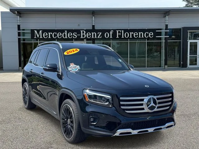 Used 2024 White Mercedes-Benz GLC 300 image 1