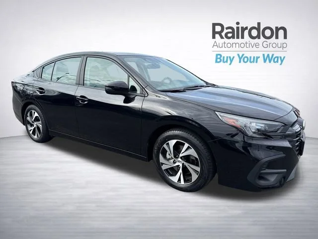 2025 Subaru Legacy Premium's photo