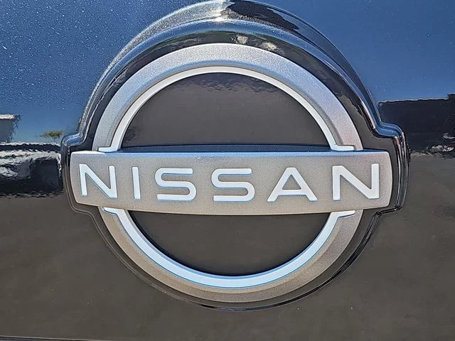 Used 2023 Black Nissan S image 33