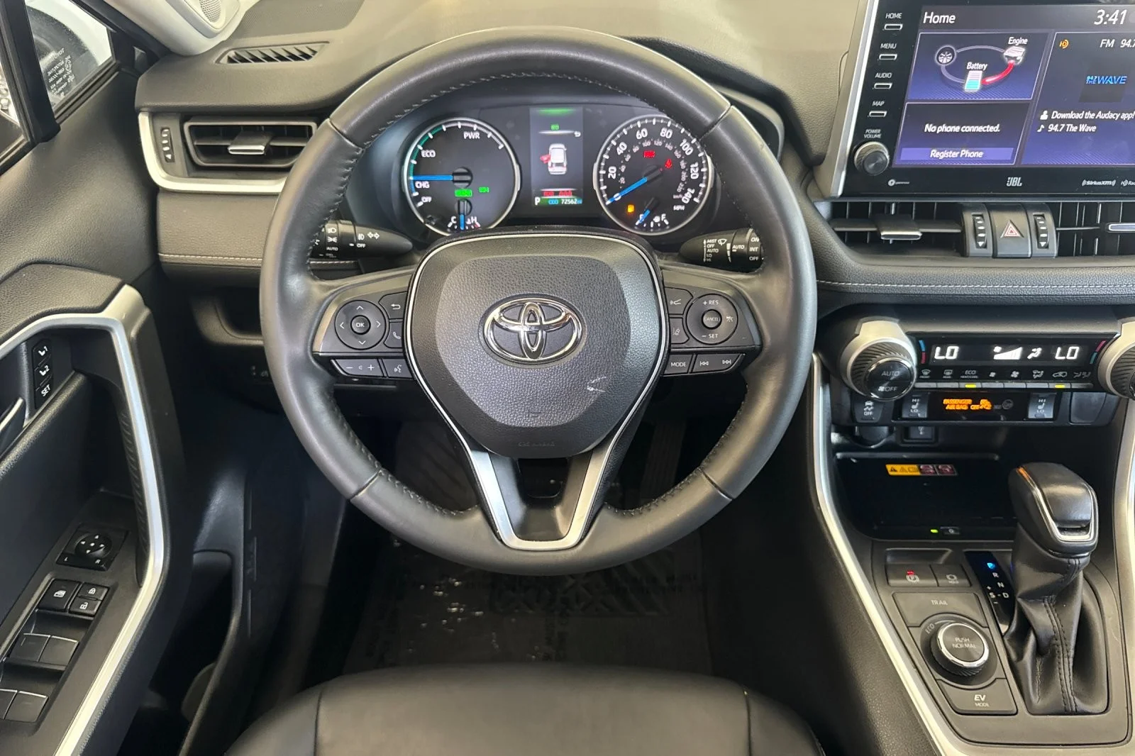 Used 2022 GRAY METALLIC Toyota Hybrid XLE Premium image 13