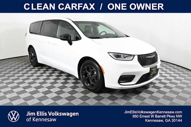 2024 Chrysler Pacifica PHEV