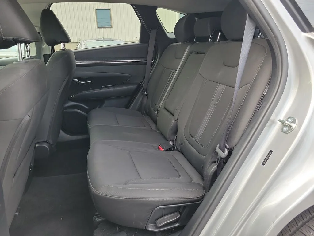 Used 2024 Silver Hyundai SEL image 15