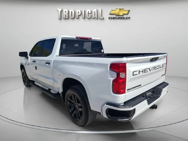 2026 Chevrolet Silverado 1500 Custom - Photo 3