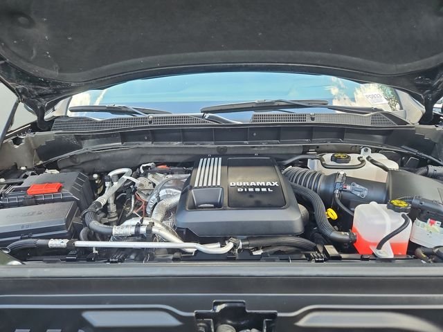 Used 2024 Onyx Black GMC Denali image 40