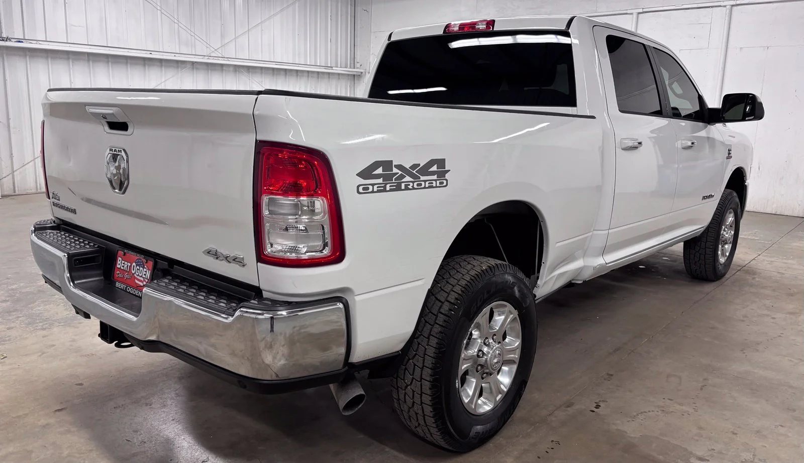 Used 2019 White Ram Big Horn image 6