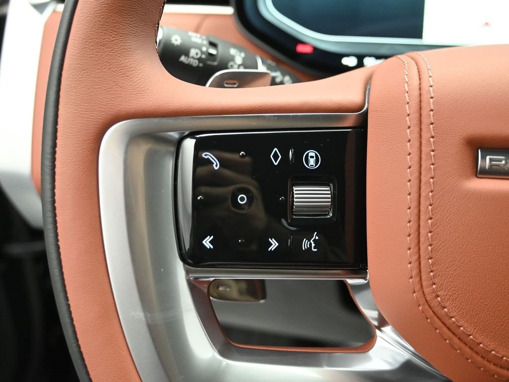 2025 LAND ROVER RANGE ROVER - Image 11