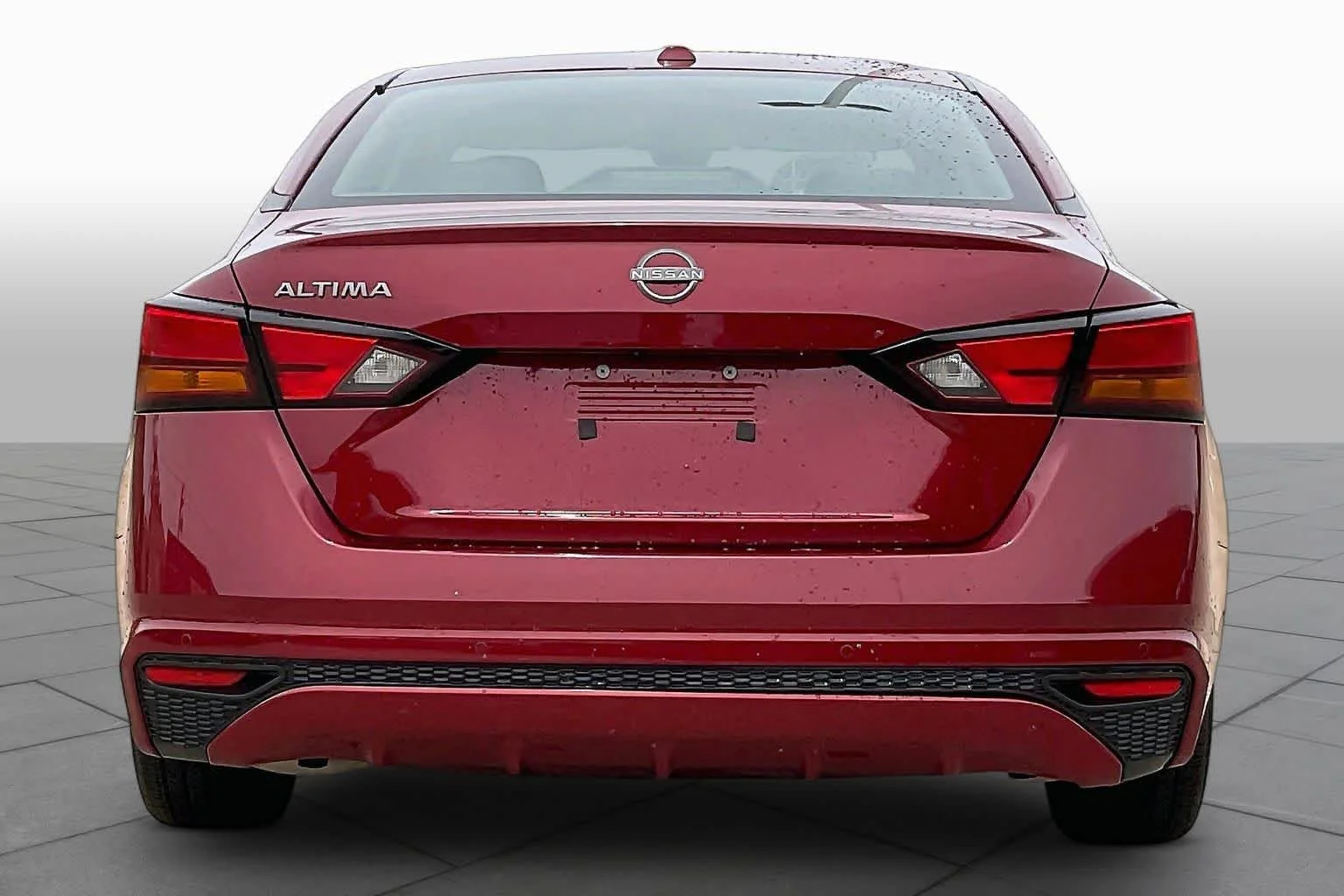 Used 2025 Scarlet Ember Nissan SV image 3
