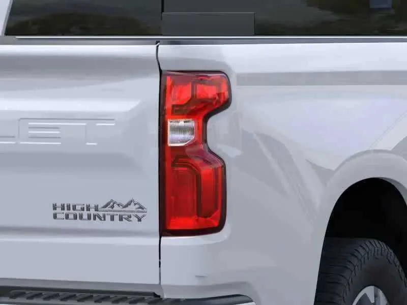 New 2026 Polar White Tricoat Chevrolet High Country image 26