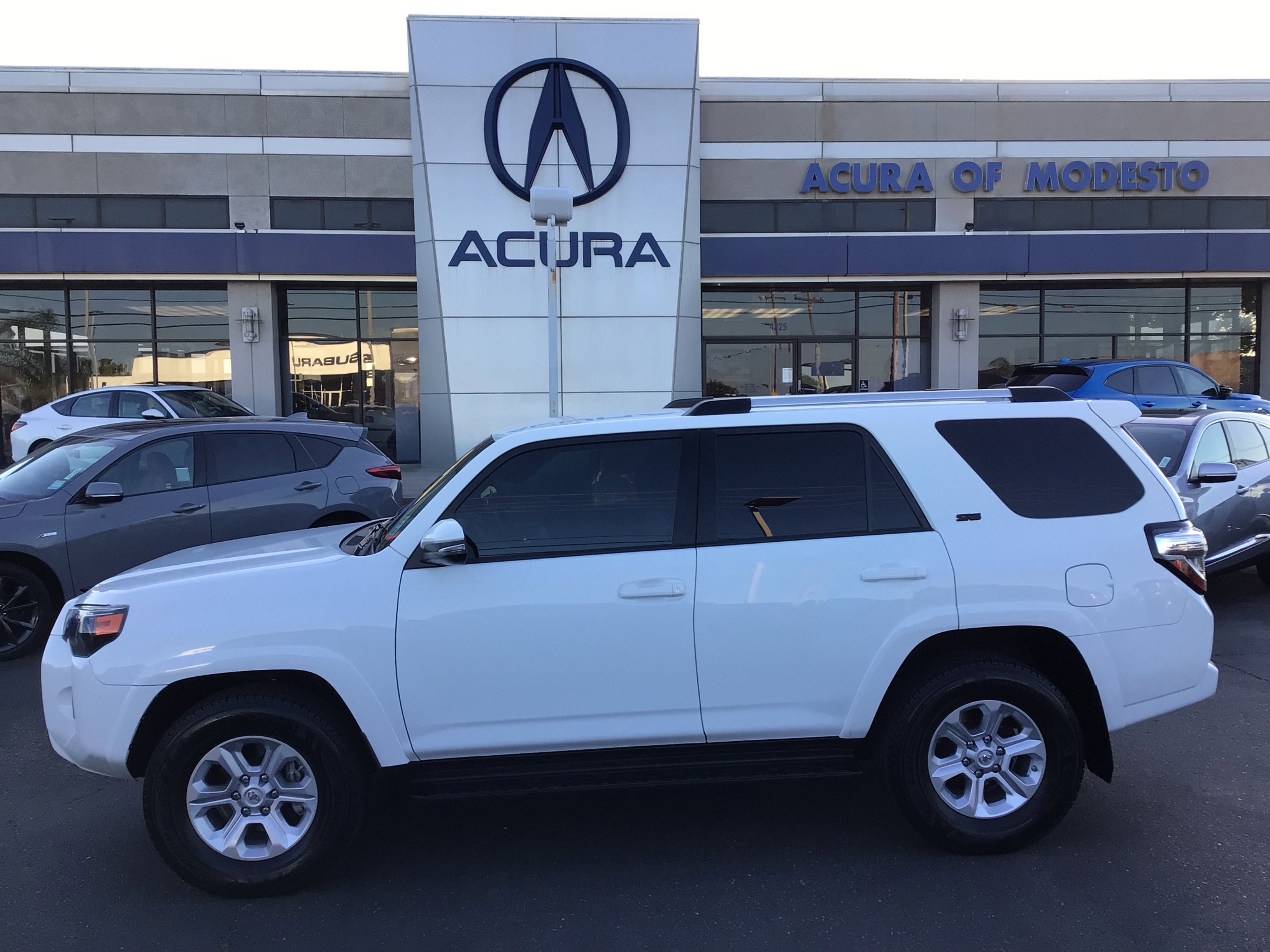 2021 Toyota 4Runner SR5 Premium 4WD V6's photo
