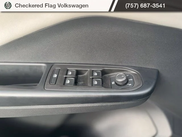 Used 2025 Monument Gray Volkswagen 1.5T SE image 15