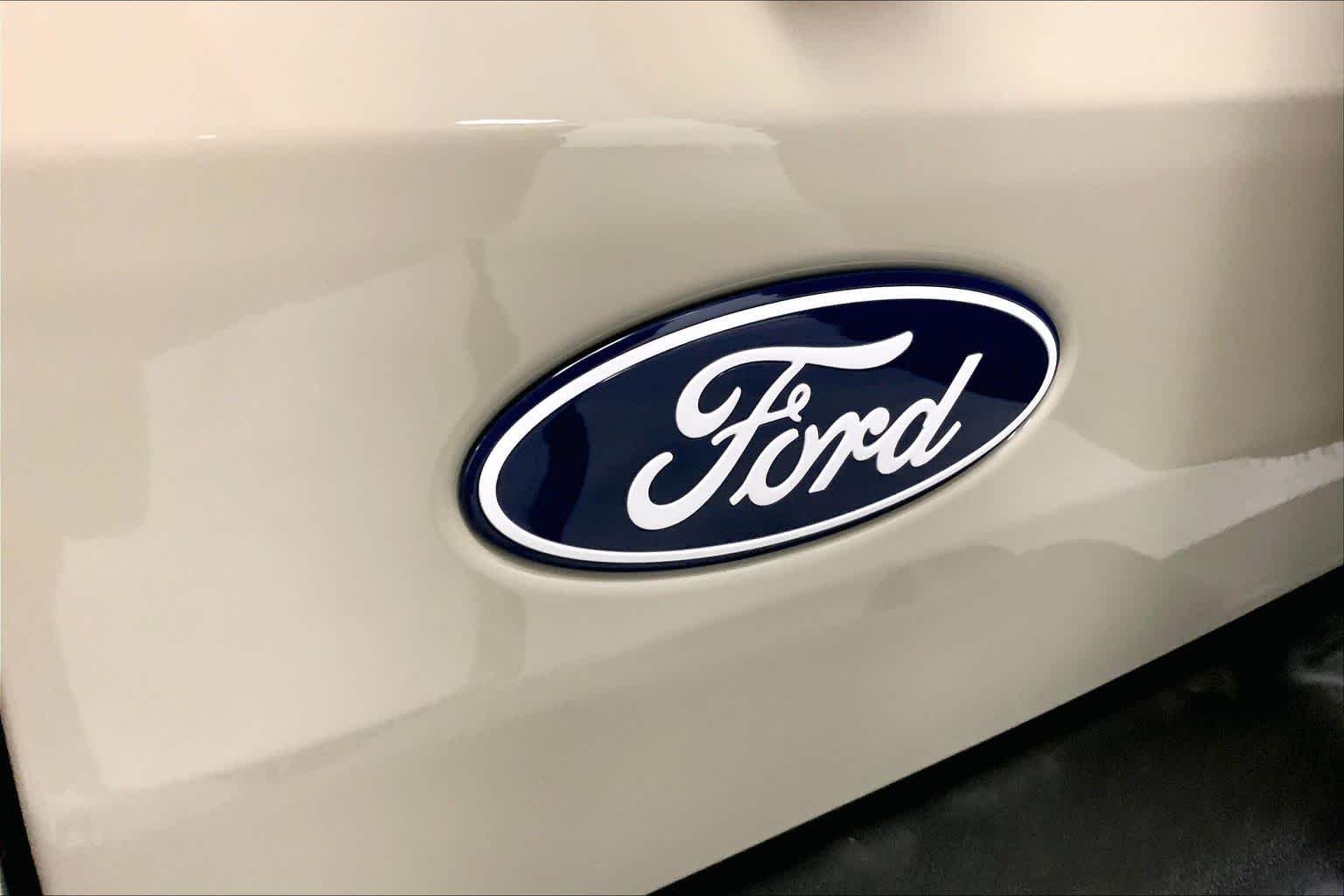 New 2026 Desert Sand Ford Big Bend® image 12