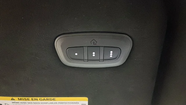 Used 2025 Diamond Black Jeep Launch Edition image 45