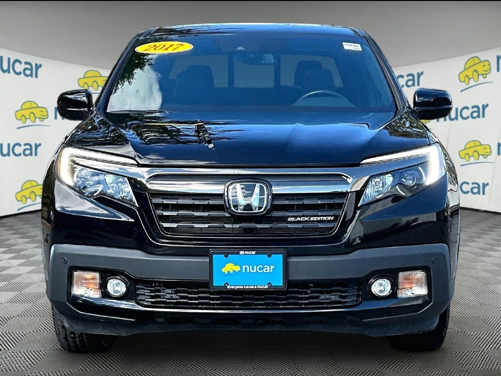 Used 2017 Black Honda Black Edition image 2
