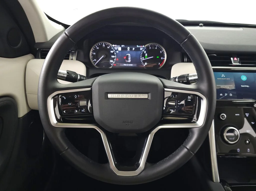 Used 2022 Black Land Rover S image 20
