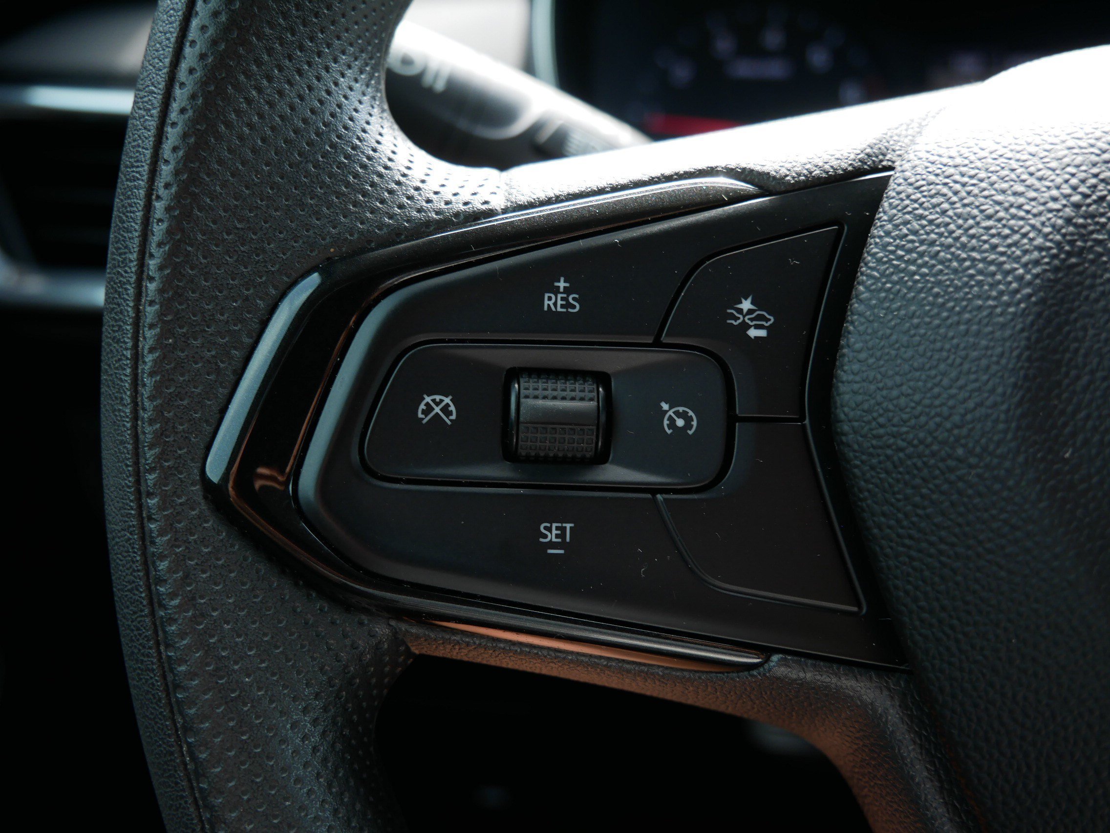 Used 2022 Satin Steel Metallic Chevrolet LT image 28