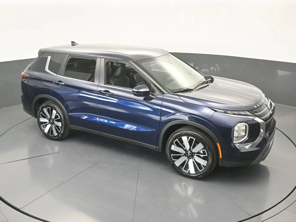 New 2026 Blue Metallic Mitsubishi SE 1.5T 2WD image 56