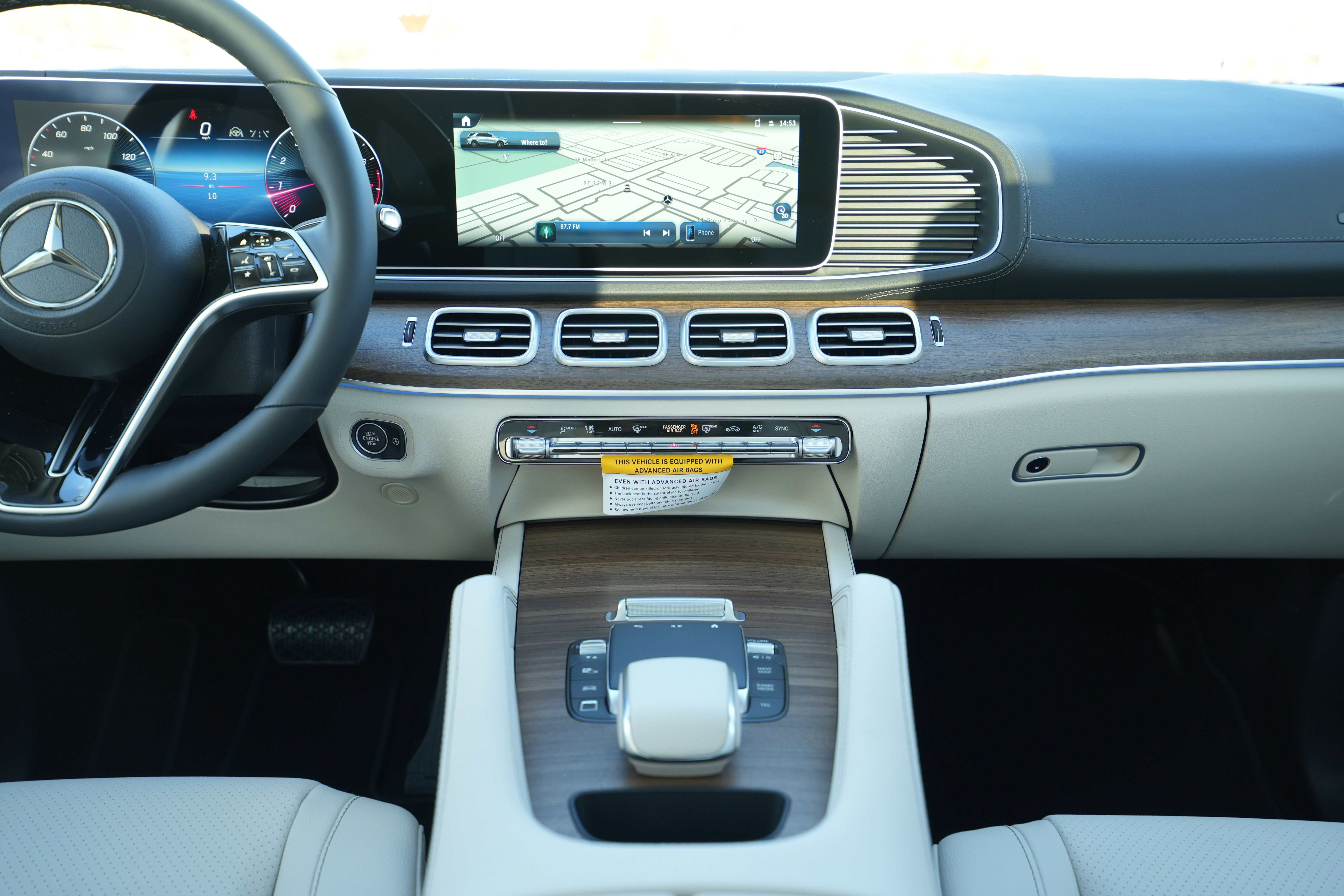 Used 2026 Polar White Mercedes-Benz GLE 350 image 28